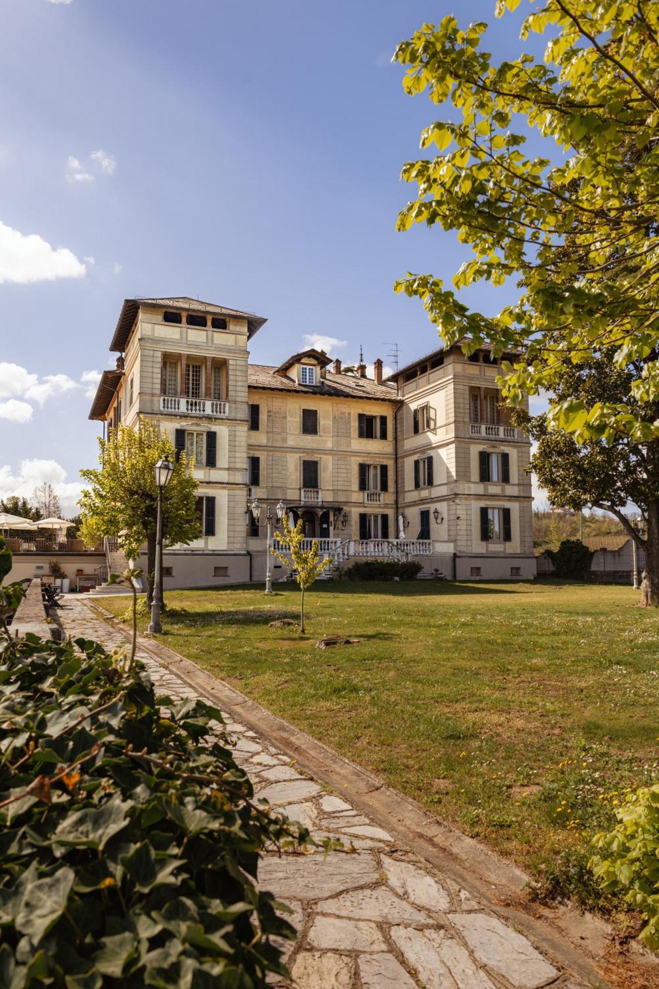 Hotel Villa La Bollina Serravalle Scrivia Exterior photo
